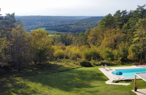 Tursac House | 105 m² House ∙ 4 bedrooms ∙ 6 guests