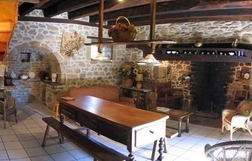 Saint-Cirgues-la-Loutre House | 110 m² Gîte ∙ 3 bedrooms ∙ 6 guests