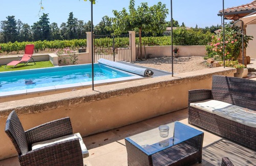 Violes House | 110 m² Farmhouse ∙ 3 bedrooms ∙ 6 guests