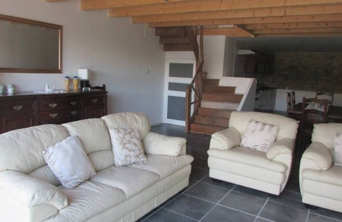 Duil-sur-le-Mignon House | 110 m² House ∙ 4 bedrooms ∙ 8 guests