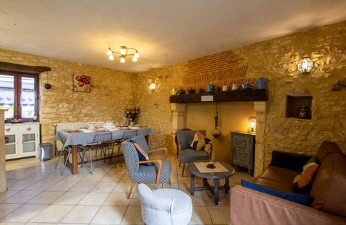 Limeuil House | 110 m² Gîte ∙ 3 bedrooms ∙ 6 guests