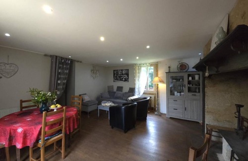 Sainte-Mondane House | 110 m² Gîte ∙ 3 bedrooms ∙ 6 guests