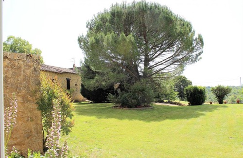 Saint-Avit-Senieur House | 110 m² Gîte ∙ 3 bedrooms ∙ 6 guests