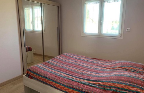 Parentis-en-Born House | 110 m² House ∙ 3 bedrooms ∙ 6 guests