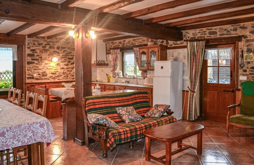 Payzac House | 110 m² House ∙ 3 bedrooms ∙ 5 guests