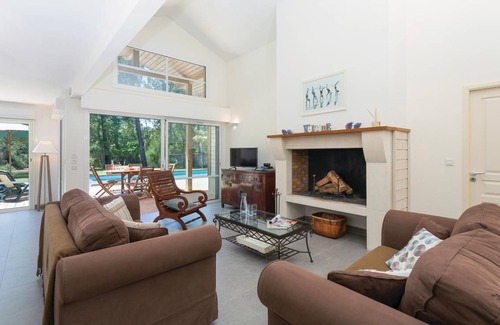 La Flotte House | 110 m² House ∙ 4 bedrooms ∙ 10 guests