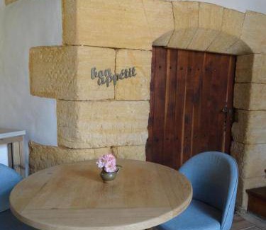 Saint-Cyprien House | 110 m² House ∙ 2 bedrooms ∙ 5 guests