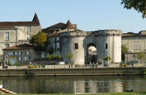 Cognac House | 114 m² House ∙ 3 bedrooms ∙ 8 guests