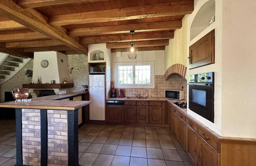 Larbey House | 115 m² Gîte ∙ 3 bedrooms ∙ 6 guests