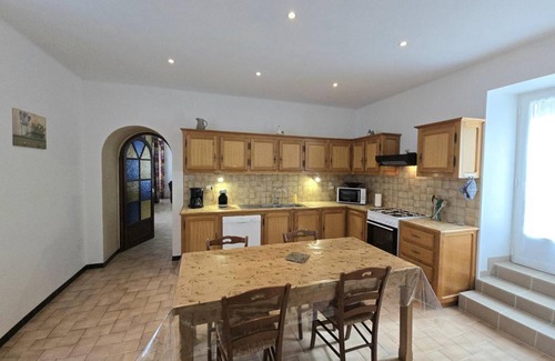 Domme House | 115 m² Gîte ∙ 4 bedrooms ∙ 8 guests