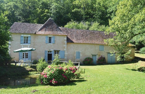 Mouleydier House | 115 m² House ∙ 3 bedrooms ∙ 6 guests