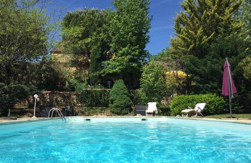 Baneuil House | 115 m² House ∙ 3 bedrooms ∙ 6 guests