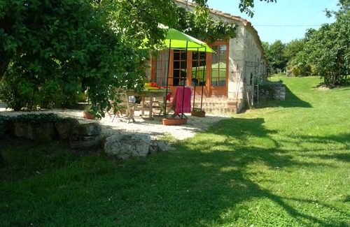 Saint-Antoine-de-Breuilh House | 120 m² House ∙ 3 bedrooms ∙ 5 guests