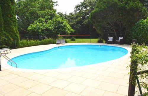 Montbron Bed & Breakfast | 12 m² Bed and breakfast ∙ 2 guests