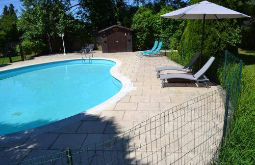 Montbron Bed & Breakfast | 12 m² Bed and breakfast ∙ 2 guests