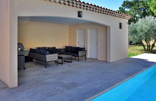 Chateauneuf-de-Gadagne House | 120 m² House ∙ 3 bedrooms ∙ 5 guests