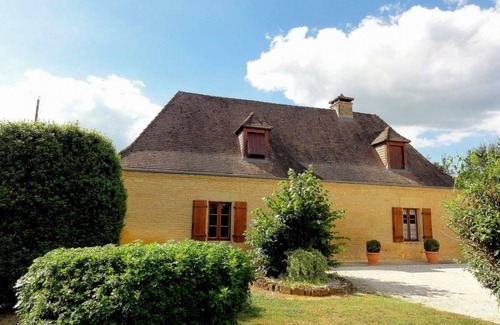 Salignac-Eyvignes Cottage | 120 m² Cabin ∙ 3 bedrooms ∙ 6 guests