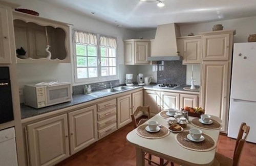 Villamblard Cottage | 120 m² Cabin ∙ 2 bedrooms ∙ 4 guests