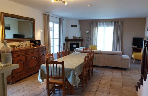 Sare House | 120 m² Gîte ∙ 3 bedrooms ∙ 8 guests