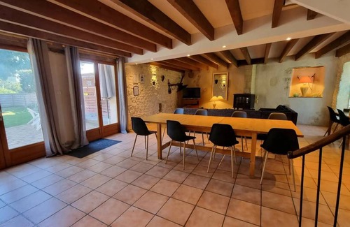Saint-Just-Luzac House | 120 m² House ∙ 4 bedrooms ∙ 10 guests