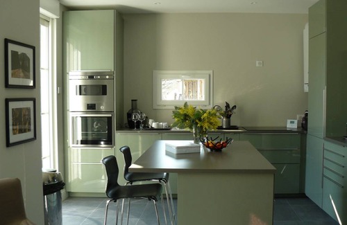 Arsac House | 120 m² House ∙ 2 bedrooms ∙ 4 guests