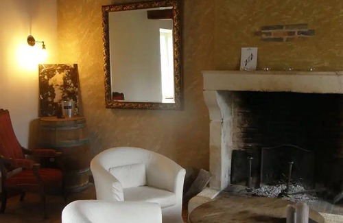La Trimouille House | 120 m² House ∙ 3 bedrooms ∙ 6 guests