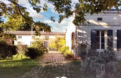 Arsac Villa | 120 m² Villa ∙ 3 bedrooms ∙ 8 guests