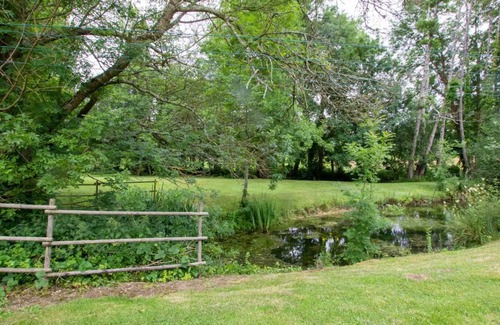 Saint-Laurent-des-Batons House | 125 m² House ∙ 5 bedrooms ∙ 9 guests