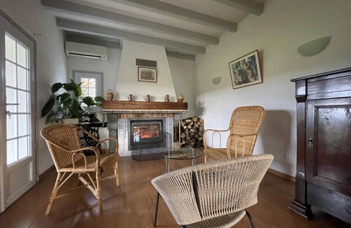 Irissarry House | 125 m² Gîte ∙ 4 bedrooms ∙ 6 guests