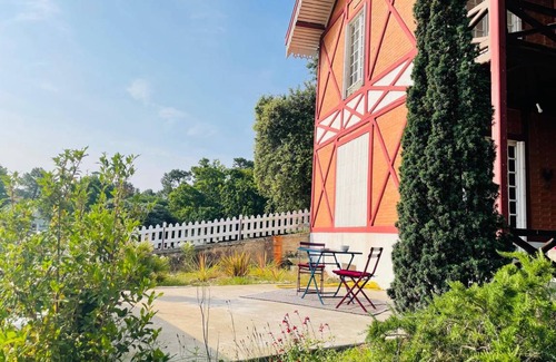 Saint-Trojan-les-Bains House | 130 m² House ∙ 5 bedrooms ∙ 10 guests
