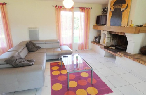Herm House | 130 m² Gîte ∙ 3 bedrooms ∙ 6 guests