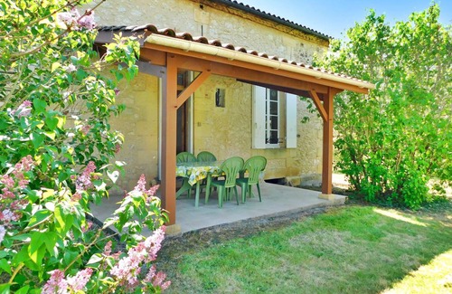 Bergerac House | 130 m² House ∙ 4 bedrooms ∙ 6 guests