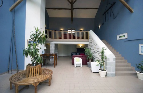 Availles-Limouzine House | 132 m² House ∙ 3 bedrooms ∙ 7 guests