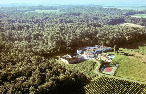 Saint-Preuil House | 135 m² House ∙ 3 bedrooms ∙ 6 guests