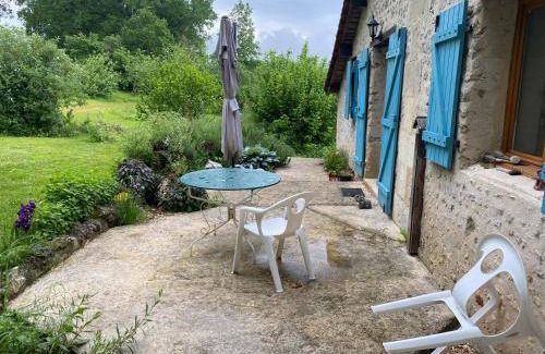 Saint-Aulaye-Puymangou House | 138 m² House ∙ 3 bedrooms ∙ 6 guests