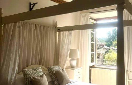 La Chapelle Montbrandeix House | 140 m² House ∙ 9 bedrooms ∙ 18 guests