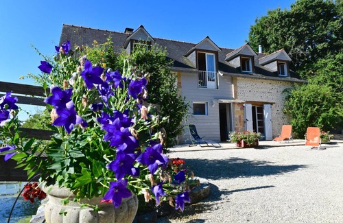 Miossens-Lanusse House | 140 m² Gîte ∙ 4 bedrooms ∙ 8 guests