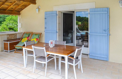 Brantome-en-Perigord House | 140 m² House ∙ 2 bedrooms ∙ 4 guests