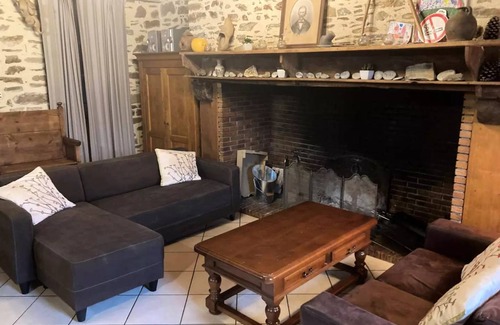 Espartignac House | 140 m² House ∙ 4 bedrooms ∙ 12 guests