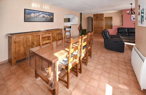 Mazan House | 140 m² House ∙ 5 bedrooms ∙ 7 guests