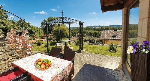 Saint-Jean-de-Cole Apartment | 142 m² Apartment ∙ 4 bedrooms ∙ 7 guests