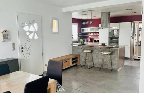 Bardos House | 146 m² House ∙ 3 bedrooms ∙ 6 guests