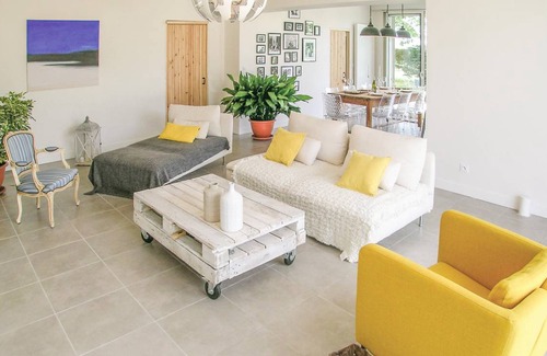 Saint-Aubin-de-Cadelech House | 148 m² Maisonette ∙ 3 bedrooms ∙ 6 guests