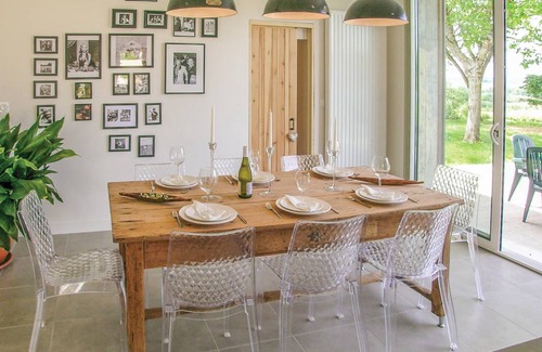 Saint-Aubin-de-Cadelech House | 148 m² Maisonette ∙ 3 bedrooms ∙ 6 guests