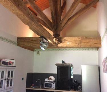 Saint-Adjutory Bed & Breakfast | 15 m² Bed and breakfast ∙ 2 guests