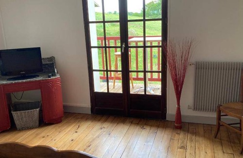 Ilharre Bed & Breakfast | 15 m² Bed and breakfast ∙ 1 bedroom ∙ 2 guests