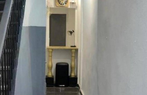 1st Arrondissement Hotel | 15 m² Hotel ∙ 4 guests