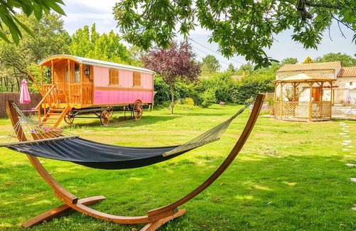 Bussac-Foret House | 15 m² House ∙ 1 bedroom ∙ 2 guests