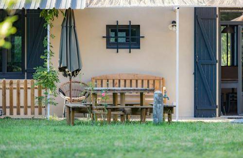 Mont-de-Marsan Bed & Breakfast | 150 m² Bed and breakfast ∙ 4 bedrooms ∙ 10 guests