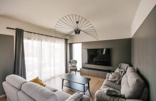 Saumane-de-Vaucluse House | 150 m² House ∙ 4 bedrooms ∙ 8 guests